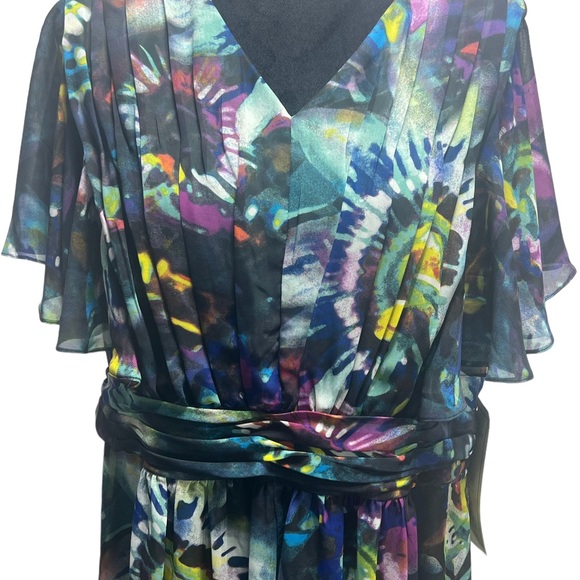 Romans, Size 18W, Multi Colored, Flowing, Zip Up Dress. K16 - Picture 10 of 10